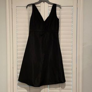 Gap women’s maternity dress - size 2